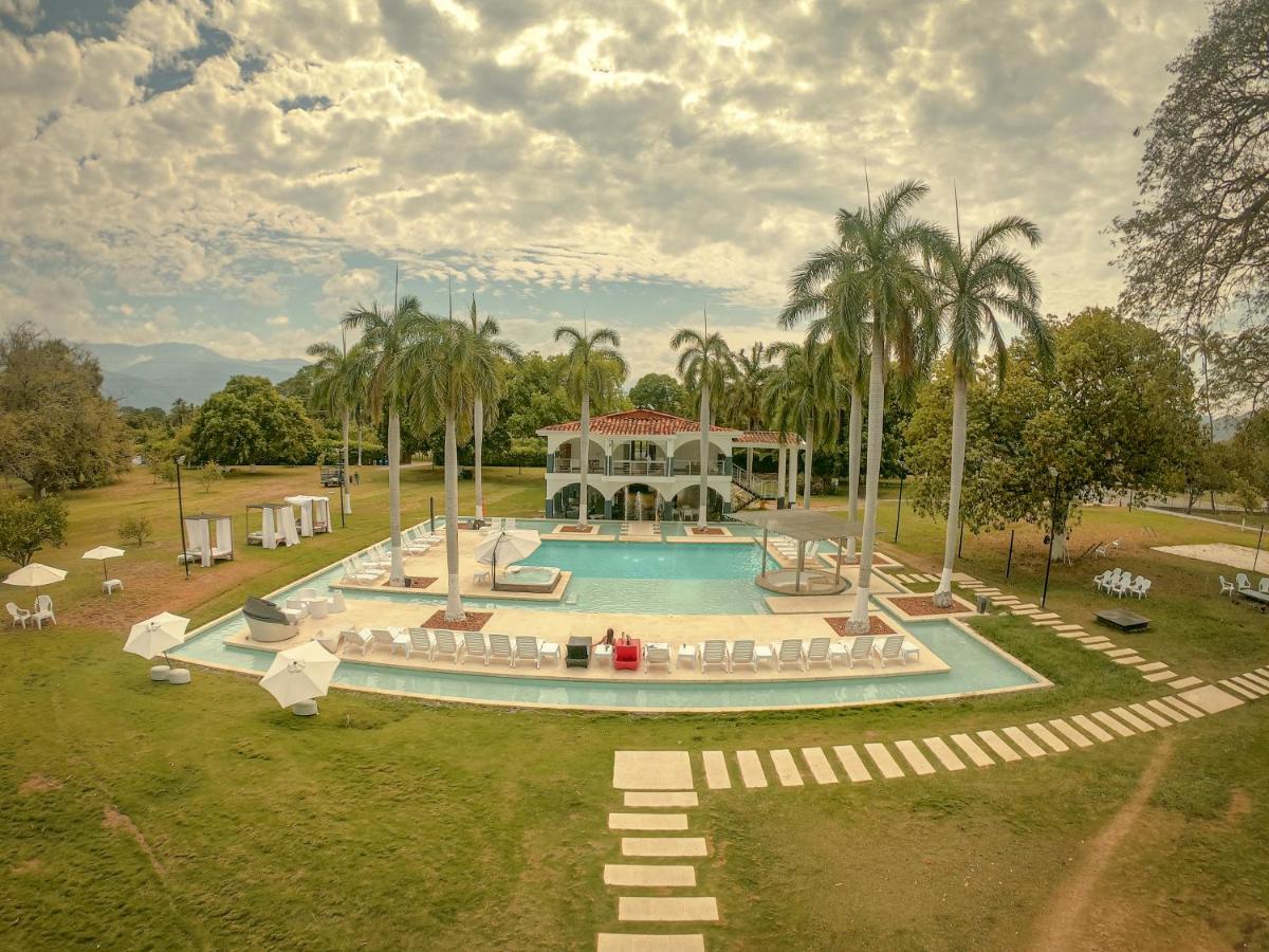 Hotel Arena Santa Fe De Antioquia Exterior photo